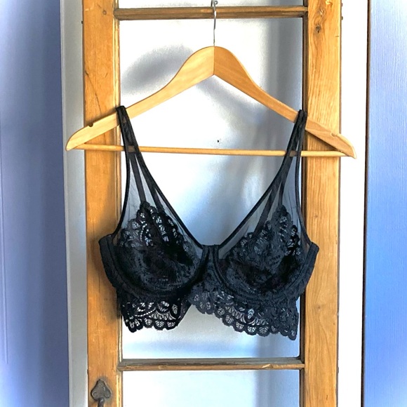 Prima Donna Other - Stunning Prima Donna Twist First Night Triangle Longline Lace Black Bra - 34 D